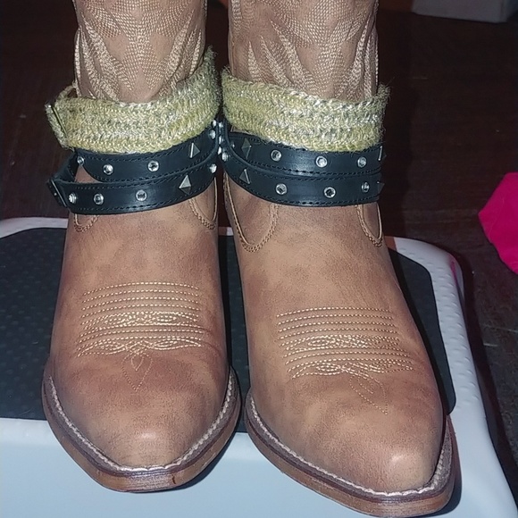 Durango Cowgirl Boots - Picture 5 of 8